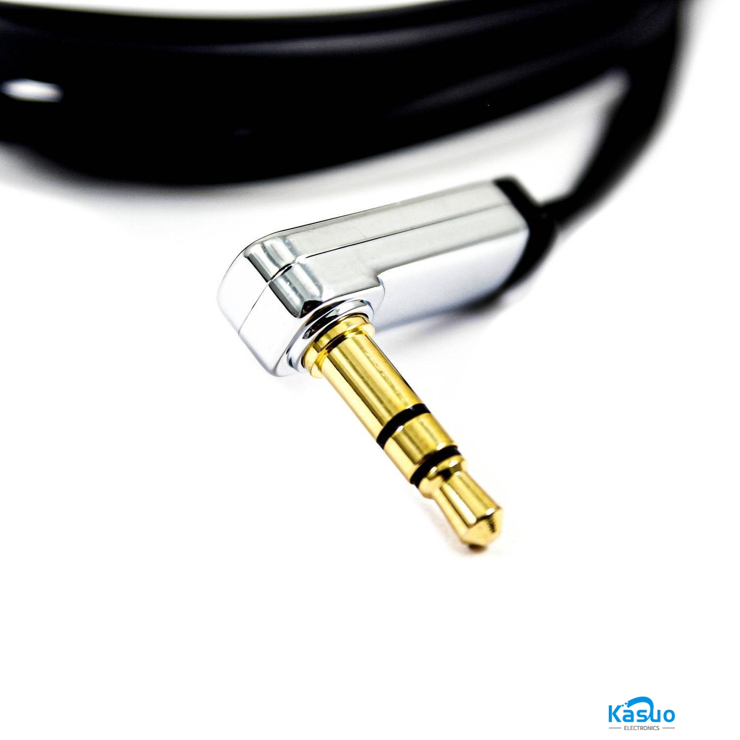 UGREEN 3.5mm AUX Audio Flat Cable –  90 Degree Right Angle, 1m – Kasuo